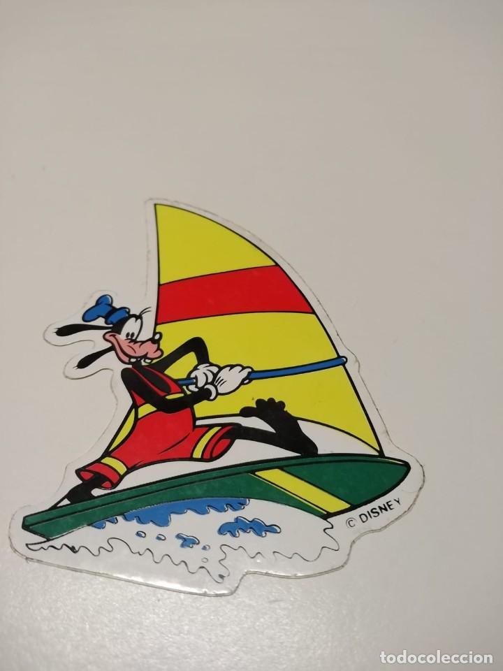 Pegatinas de colecci&oacute;n: Pegatinas de Disney y una de Pitufo - Foto 7