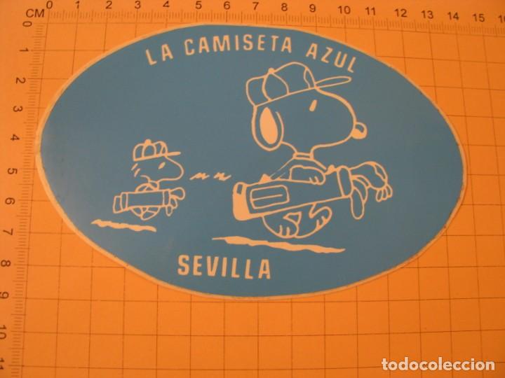 Pegatinas de colecci&oacute;n: PEGATINA DE SNOOPY. LA CAMISETA AZUL. SEVILLA.