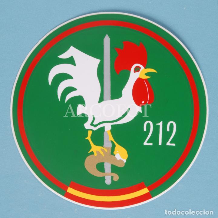 Pegatinas de colecci&oacute;n: Antigua PEGATINA - EJ&Eacute;RCITO DEL AIRE - 212 ESCUADR&Oacute;N - La de las fotos