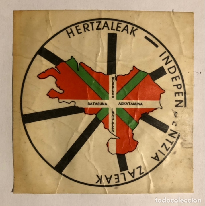 Adesivi di collezione: HERTZALEAK INDEPENDENTZIA ZALEAK. ANTIGUA PEGATINA POL&Iacute;TICA IZQUIERDA ABERTZALE.