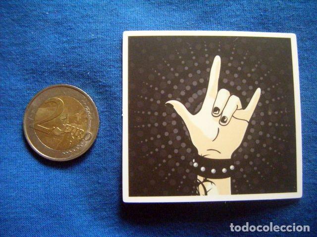 Autocollants de collection: PEGATINA SIGNO CUERNOS CHICA MU&Ntilde;EQUERA MUSICA ROCK AND ROLL PUNK HEAVY HARD STICKER
