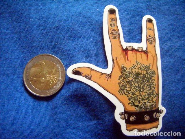 Autocollants de collection: PEGATINA SIGNO CUERNOS TATUAJE SIN DEDOS MUSICA ROCK AND ROLL PUNK HEAVY HARD STICKER