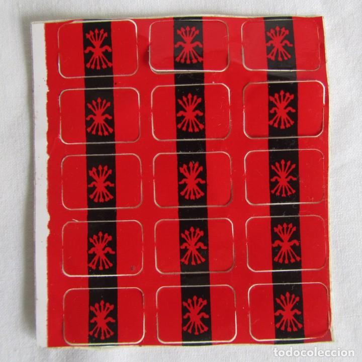 Autocollants de collection: 15 pegatinas de falange, yugo y flechas