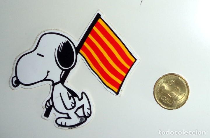 Pegatinas de colecci&oacute;n: PEGATINA - ANTIGUA - TROQUELADA - SNOOPY - BANDERA DE CATALU&Ntilde;A CATALUNYA - A&Ntilde;OS 80