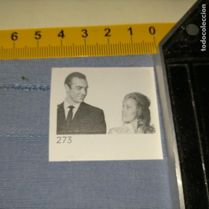 Collection stickers: PEGATINA CROMO ADHESIVO - TROQUELADA - CINE AGENTE BOND 007