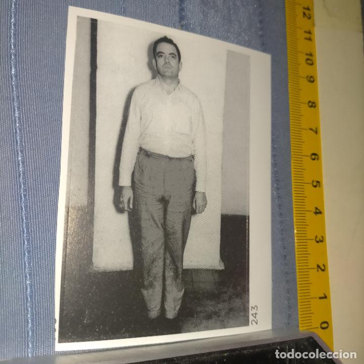Pegatinas de colecci&oacute;n: PEGATINA CROMO ADHESIVO - TROQUELADA - EL ASESINO PSIC&Oacute;PATA. JOS&Eacute; MAR&Iacute;A JARABO