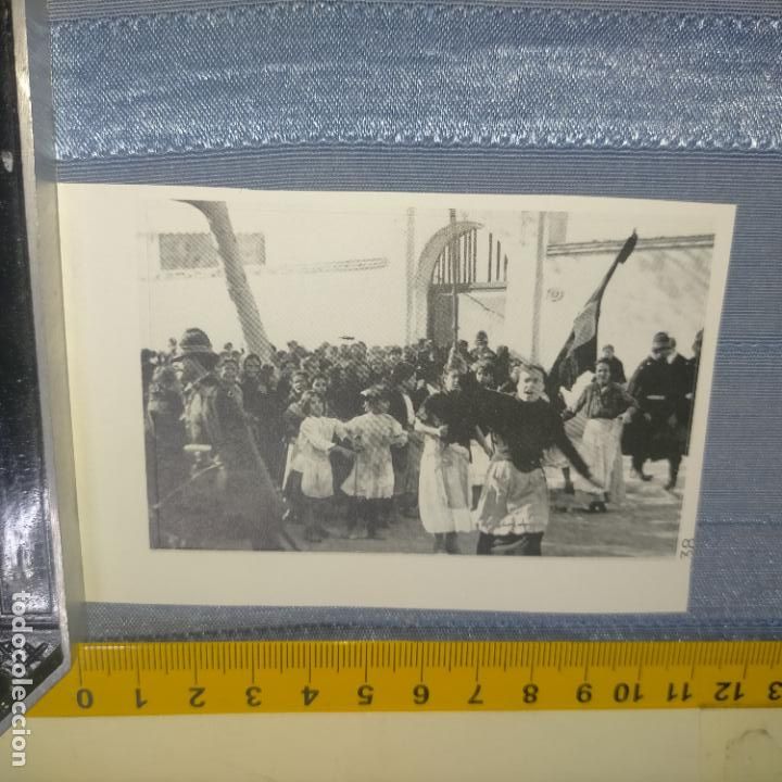 Pegatinas de colecci&oacute;n: PEGATINA CROMO ADHESIVO - TROQUELADA - GUERRA MUNDIAL MALAGA PROTESTAS ENCARECIMIENTO ALIMENTOS
