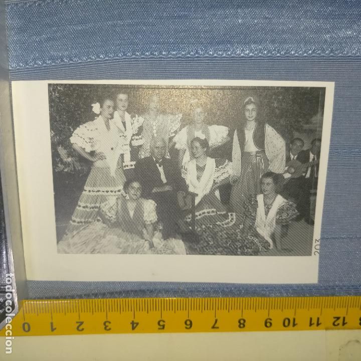 Pegatinas de colecci&oacute;n: PEGATINA CROMO ADHESIVO - TROQUELADA - FLEMING JUNTAO A BAILAORAS DE SEVILLA VELADA FERIA TABLAO