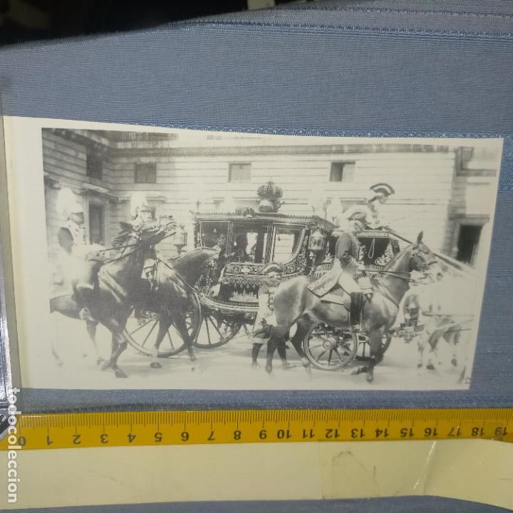 Collection stickers: PEGATINA CROMO ADHESIVO - TROQUELADA - COCHE DE CABALLOS LOS REYES ALFONSO XIII ANTES DEL ATENTADO