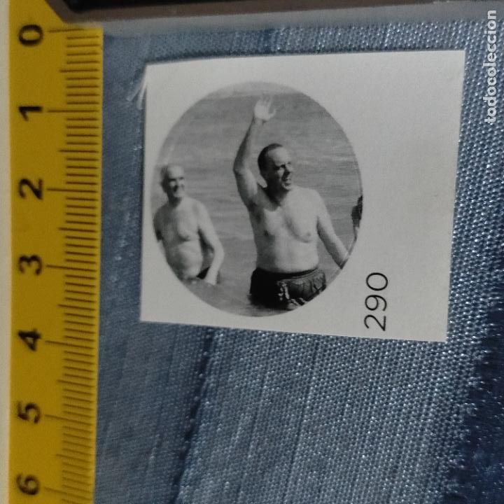 Pegatinas de colecci&oacute;n: PEGATINA CROMO ADHESIVO - TROQUELADA - POLITICA FRAGA EN LA PLAYA