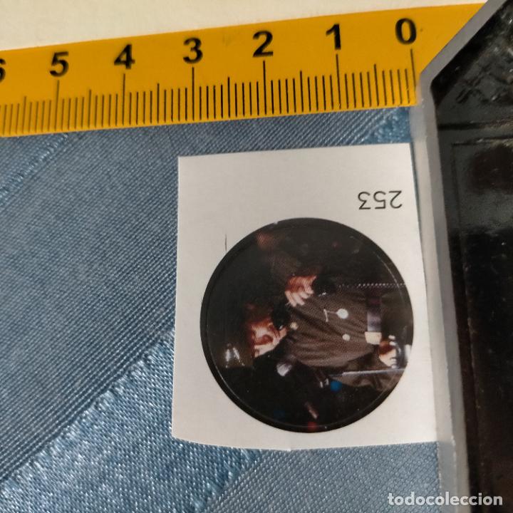 Adesivi di collezione: PEGATINA CROMO ADHESIVO - TROQUELADA - HUMOR HUMORISTA GILA AL TELEFONO ?