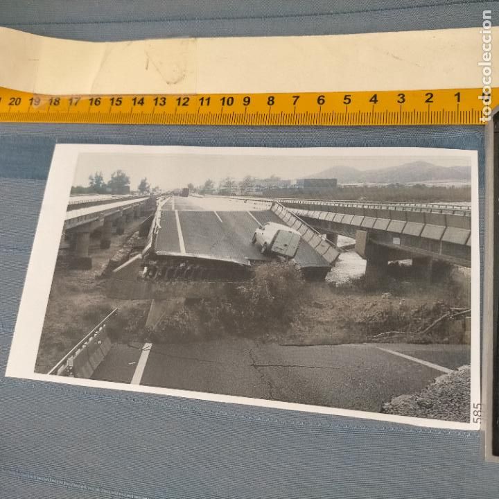Autocollants de collection: PEGATINA CROMO ADHESIVO - TROQUELADA - TEMPORAL LLUVIA AZOTA EL SURESTE ESPA&Ntilde;OL PUENTE PARTIDO