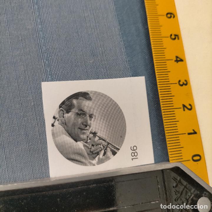 Autocollants de collection: PEGATINA CROMO ADHESIVO - TROQUELADA - MUSICO GLENN MILLER
