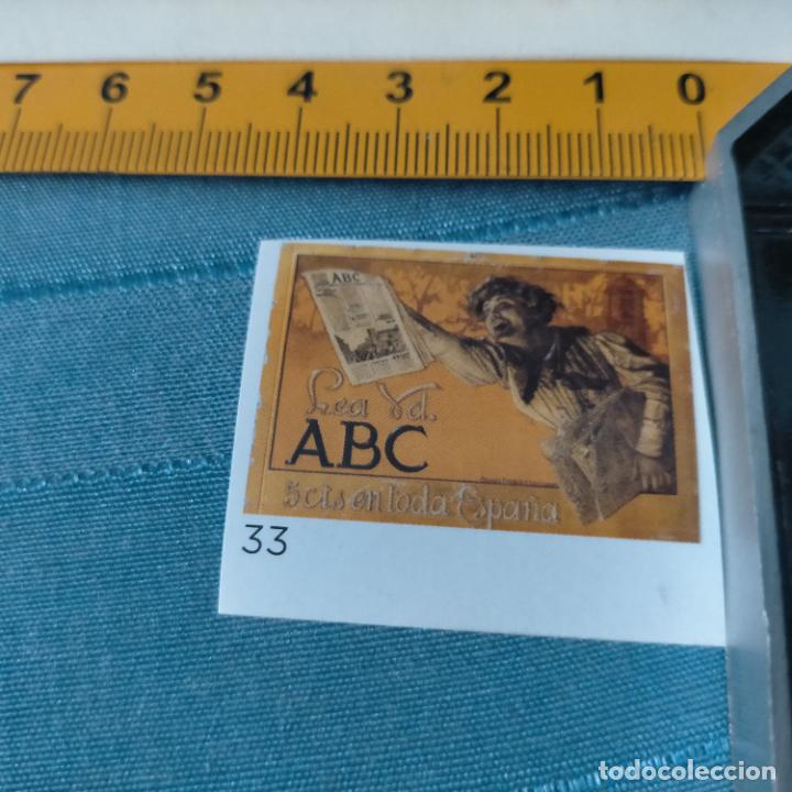 Pegatinas de colecci&oacute;n: PEGATINA CROMO ADHESIVO - TROQUELADA - imagen de la chapa que anunciaba el periodico abc
