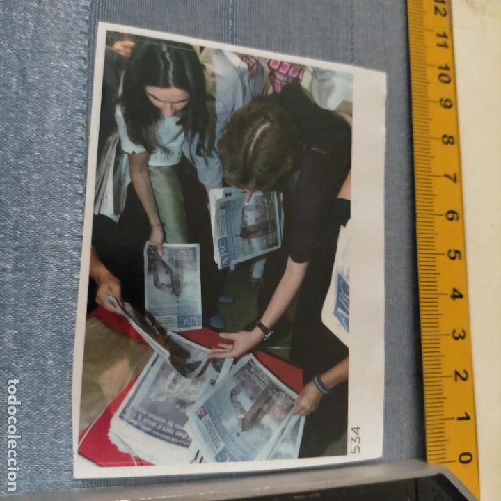 Pegatinas de colecci&oacute;n: PEGATINA CROMO ADHESIVO - TROQUELADA - TERRORISMO ATENTADO A LAS TORRES GEMELAS NOTICIA DE PRENSA