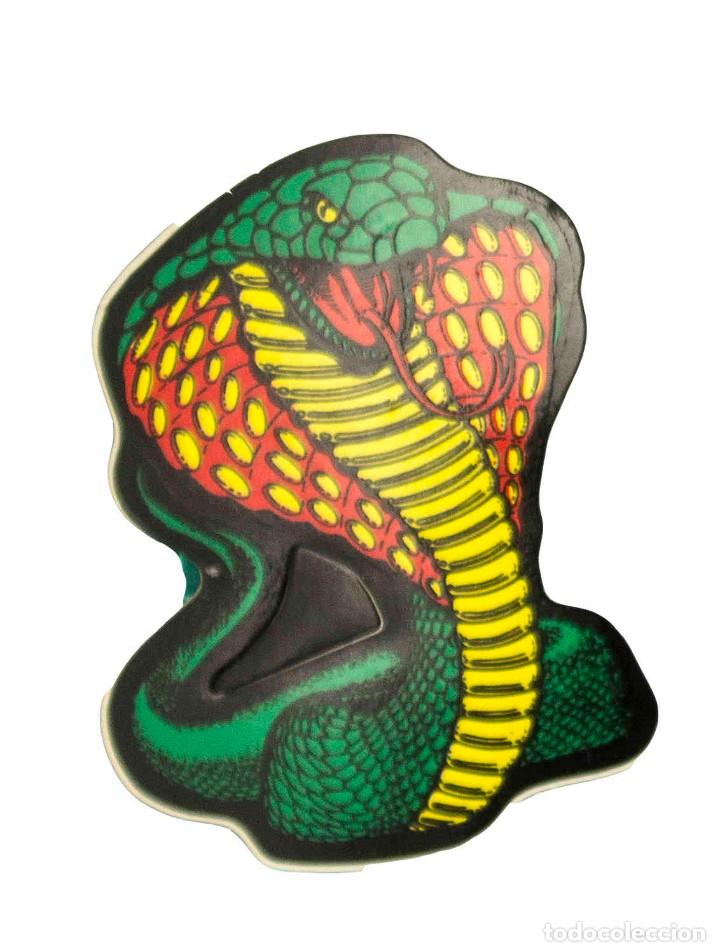 Autocolantes de cole&ccedil;&atilde;o: Pegatina Stickers cobra, ideal para coches, motos, carpetas y habitaciones.