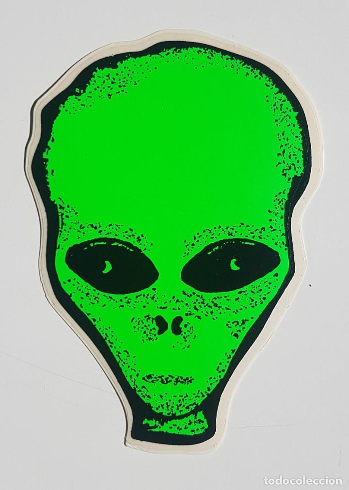 Adesivi di collezione: Pegatina Stickers ideal para coches, motos, carpetas y habitaciones. Alien - verde