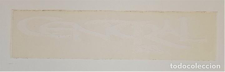 Autocolantes de cole&ccedil;&atilde;o: Pegatina Stickers ideal para coches, motos, carpetas y habitaciones. Central Rock - blanco