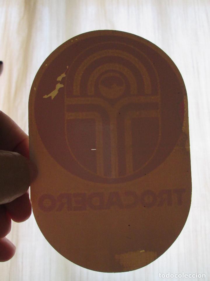 Pegatinas de colecci&oacute;n: PEGATINA PARA CRISTAL COCHE - TROCADERO - ALGUNAS MARCAS