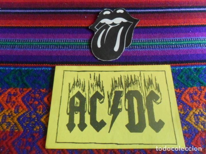 Pegatinas de colecci&oacute;n: PEGATINA ADHESIVO AC/DC 10,5X7 CMS. A&Ntilde;OS 80. REGALO LOGOTIPO THE ROLLING STONES. MUY RARA.