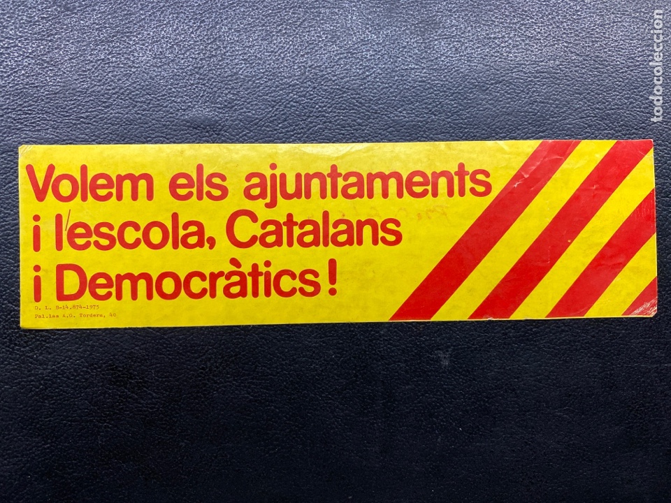 Pegatinas de colecci&oacute;n: PEGATINA POL&Iacute;TICA. REIVINDICATIVA DEMOCRACIA Y LENGUA EN ESCUELAS Y AYUNTAMIENTO