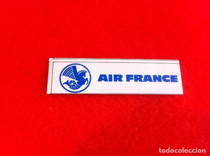 Autocolantes de cole&ccedil;&atilde;o: PEGATINA AIR FRANCE. MEDIDAS: 8,5 X 2CM.
