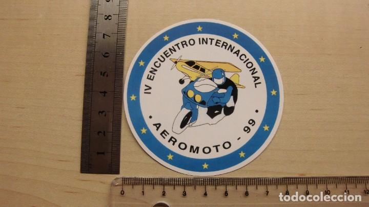 Autocolantes de cole&ccedil;&atilde;o: Pegatina moto