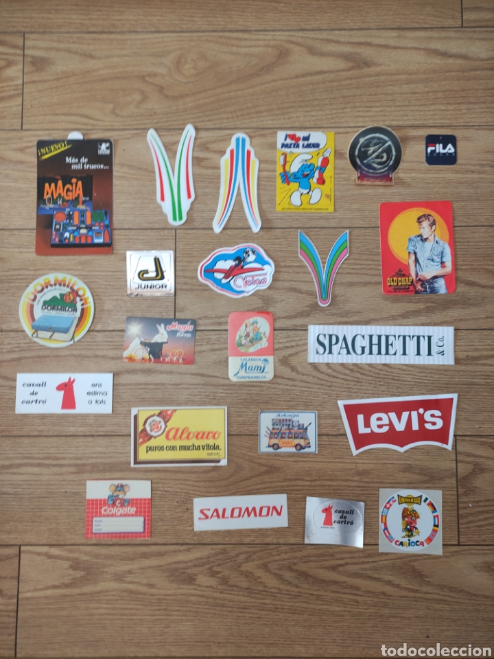 lote de 22 pegatinas de varias marcas ropa, lib - Buy Antique and  collectible stickers on todocoleccion