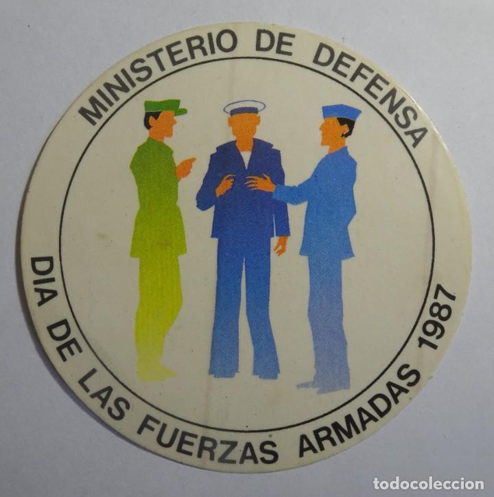 Pegatinas de colecci&oacute;n: PEGATINA, MINISTERIO DE DEFENSA, D&Iacute;A DE LAS FUERZAS ARMADAS, 1987, VER FOTOS