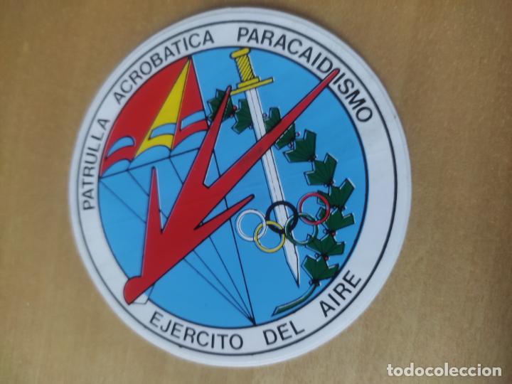 Pegatinas de colecci&oacute;n: PATRULLA ACROBATICA PARACAIDISMO ______ ADHESIVO PEGATINA 9 CM ALTO MILITAR AVIACION EJERCITO AIRE