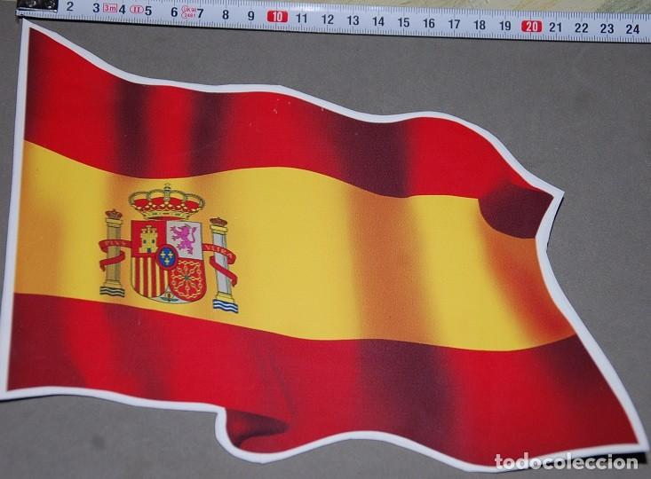 Pegatinas de colecci&oacute;n: PEGATINA GRANDE DE VINILO BANDERA DE ESPA&Ntilde;A 23X15 CM-02