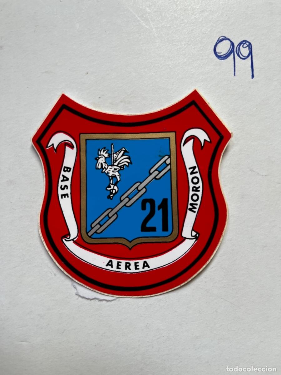 Pegatinas de colecci&oacute;n: B2. (11). PEGATINA BASE A&Eacute;REA MOR&Oacute;N - Foto 1