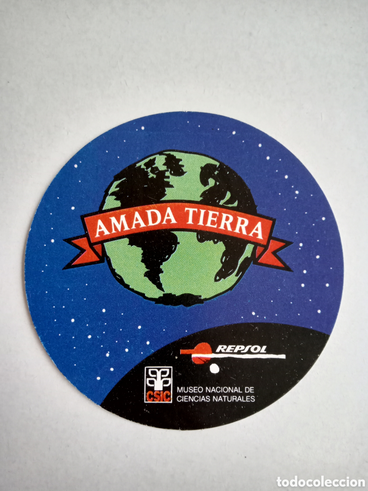 Pegatinas de colecci&oacute;n: Pegatina exposici&oacute;n museo ciencias naturales Amada Tierra. Repsol