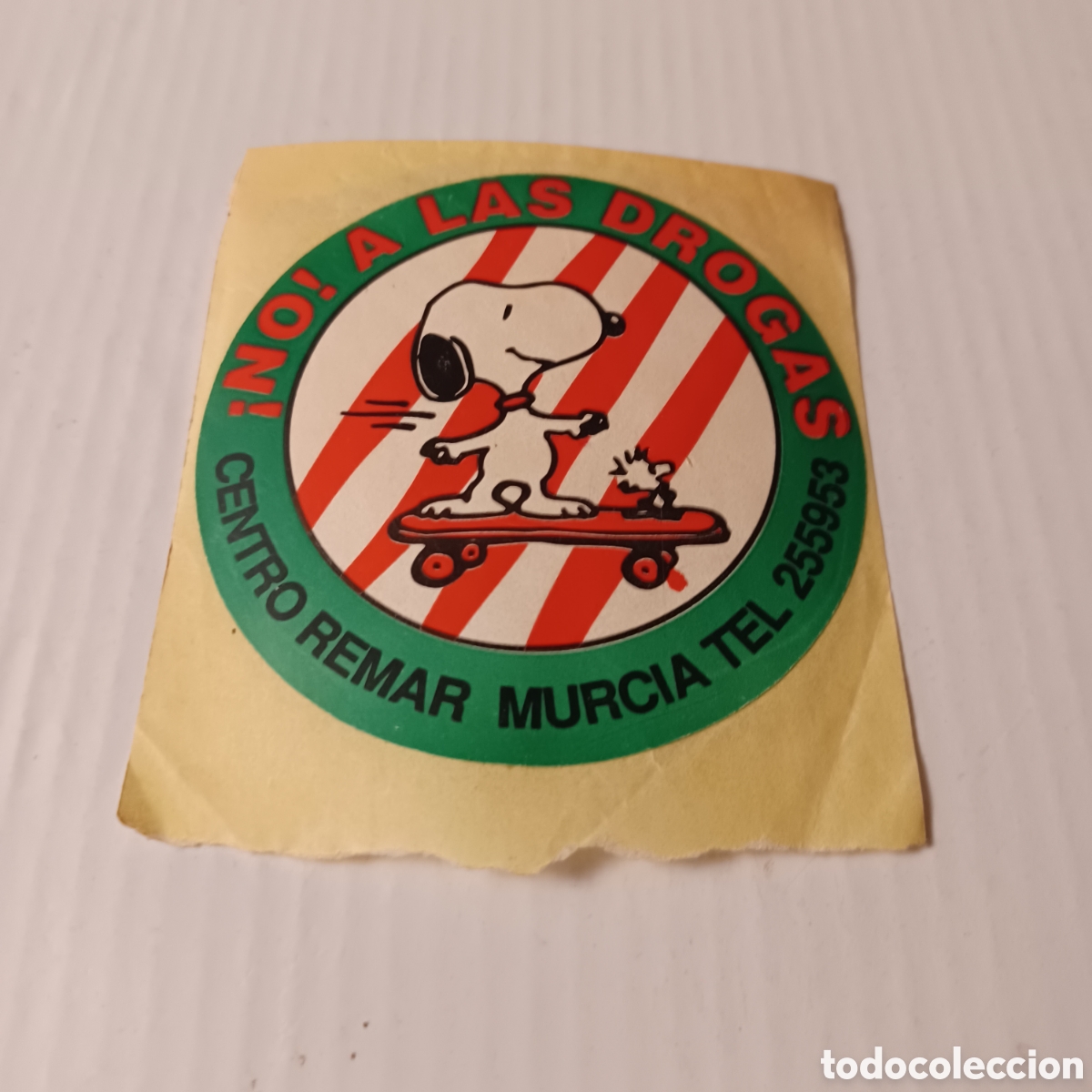 Pegatinas de colecci&oacute;n: Pegatina a&ntilde;os 80 NO a las drogas Centro Remar Murcia Snoopy 7,5 cm diametro