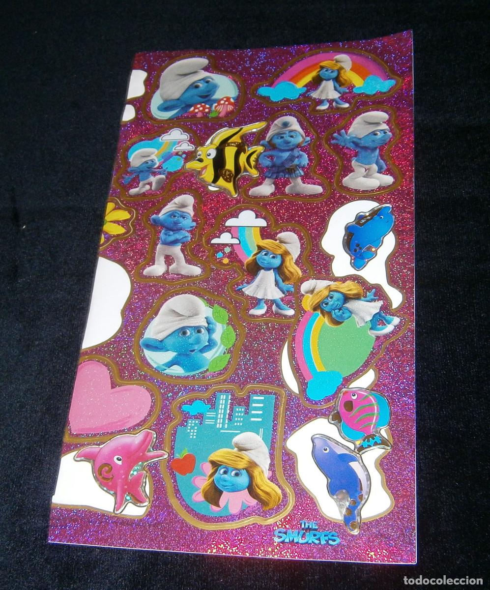 Pegatinas de colecci&oacute;n: hoja con pegatinas de pitufos y algunas mas