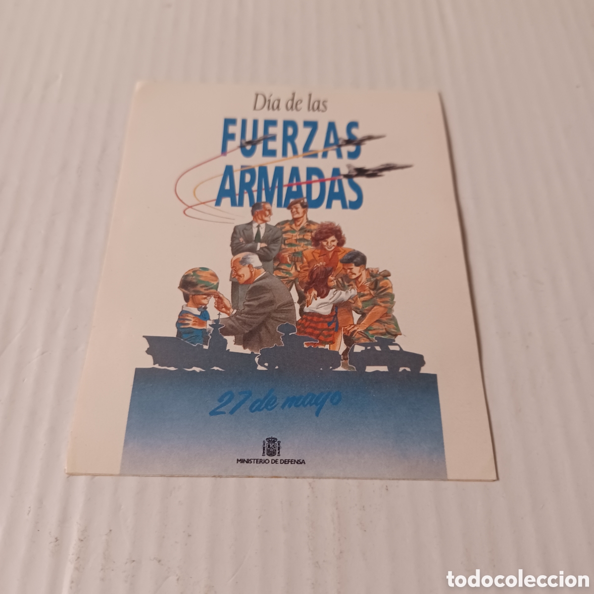 Pegatinas de colecci&oacute;n: Pegatina Adhesivo a&ntilde;os 90 D&iacute;a de las Fuerzas armadas Ministerio de defensa 9,5x7 cm