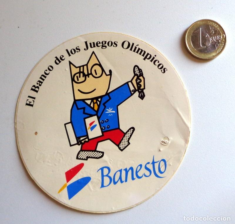 Pegatinas de colecci&oacute;n: PEGATINA ADHESIVO - ANTIGUA - JUEGOS OL&Iacute;MPICOS BARCELONA 92 COBI BANESTO - OLYMPIC GAMES STICKER