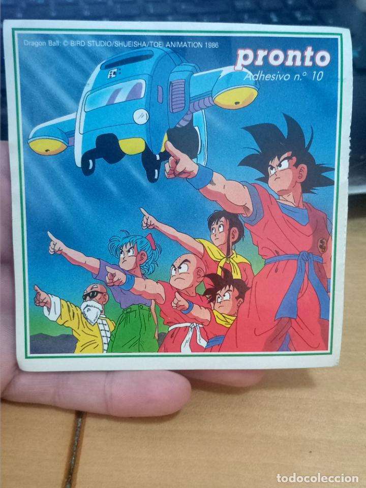 Autocolantes de cole&ccedil;&atilde;o: DRAGON BALL Z CROMO ADHESIVO REVISTA PRONTO AMIGOS SON GOKU 11,1 X 10,7 CM PEGATINA
