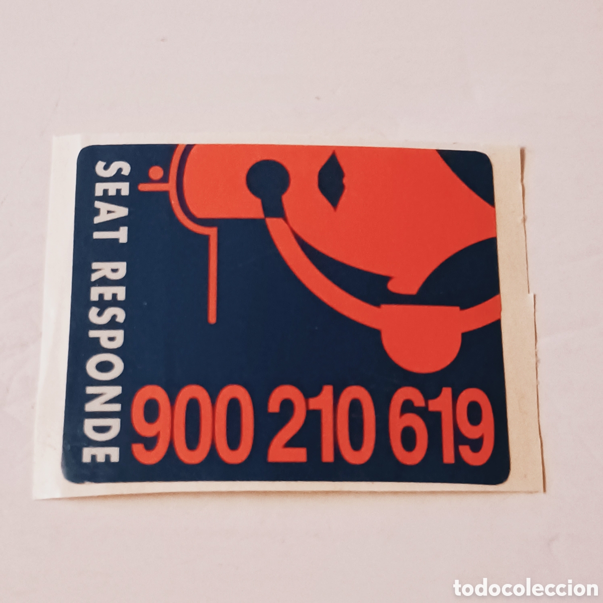 Pegatinas de colecci&oacute;n: Pegatina Adhesivo a&ntilde;os 90 Seat responde asistencia t&eacute;cnica coches 5x4 cm