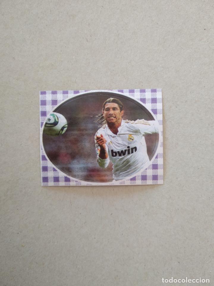 Pegatinas de colecci&oacute;n: SERGIO RAMOS PEGATINA DEL ALBUM PASATIEMPOS OFICIAL REAL MADRID