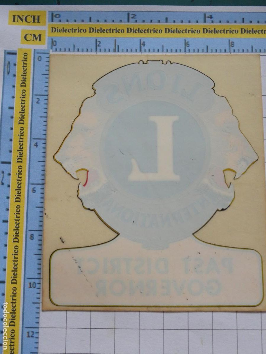 Autocollants de collection: PEGATINA DE LIONS INTERNATIONAL. CLUBS DE LEONES PAST DISTRICT GOVERNOR. 38