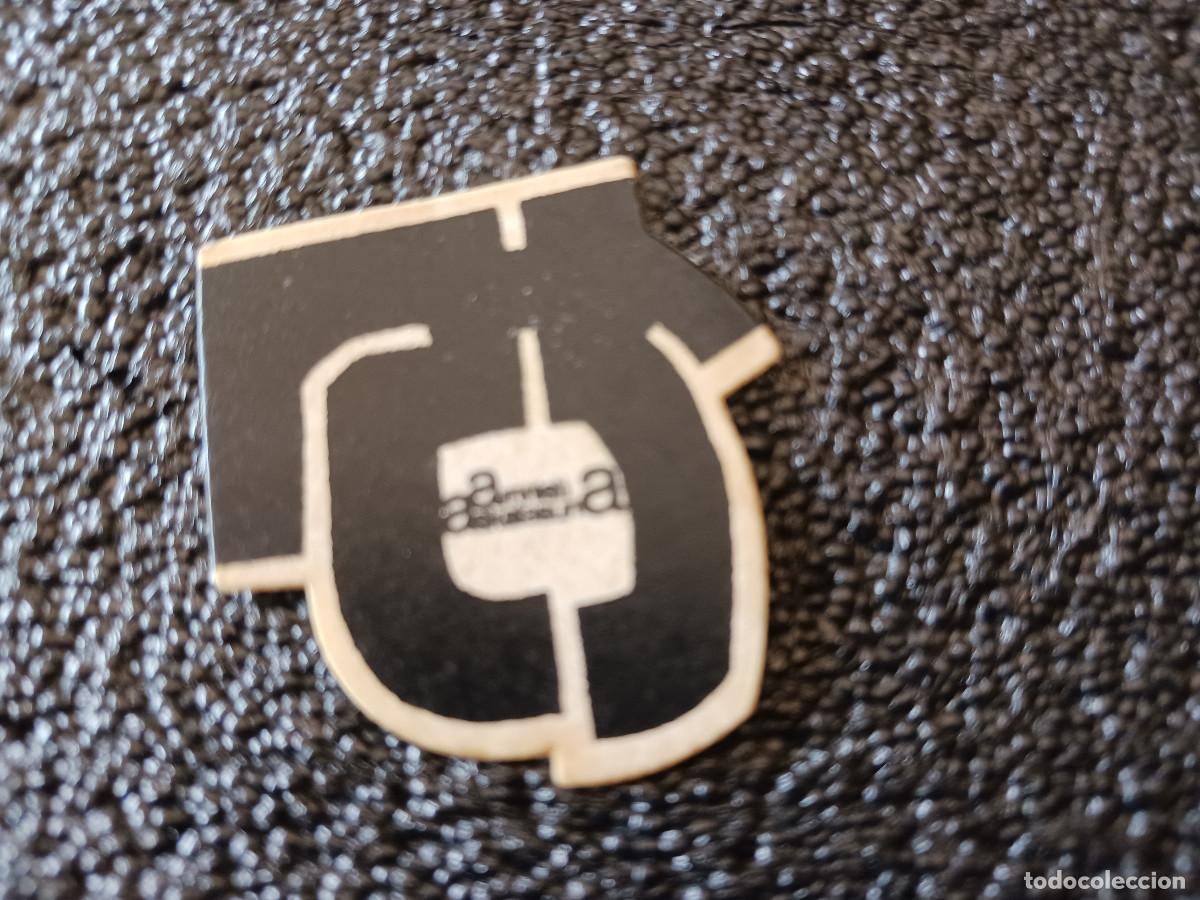 Pegatinas de colecci&oacute;n: antigua pegatina politica, amnistia askatasuna, 4 x 4 cm