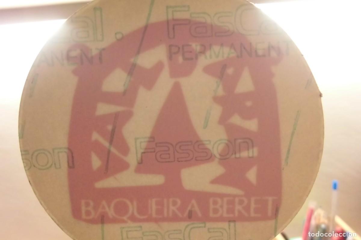Autocolantes de cole&ccedil;&atilde;o: PEGATINA REVERSIBLE BAQUEIRA BERET