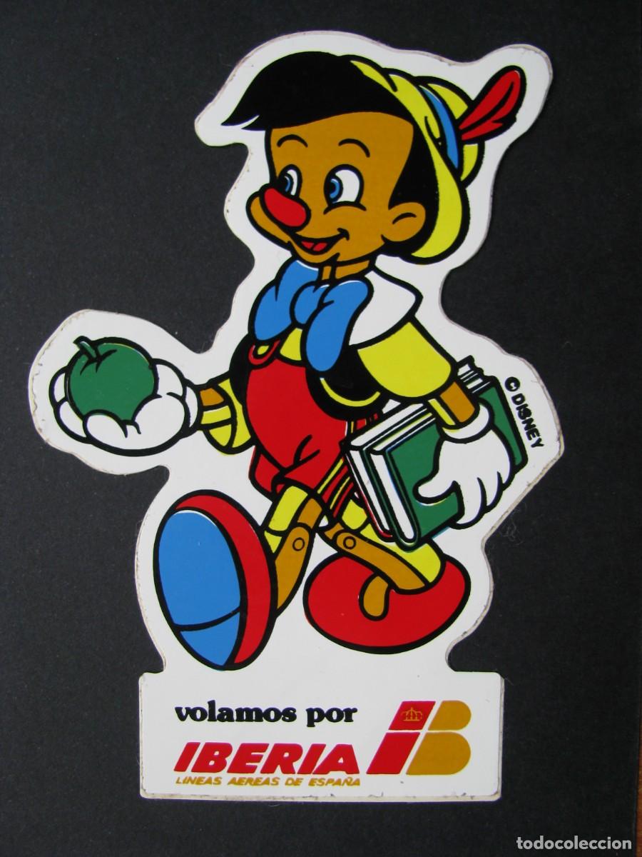 Pegatinas de colecci&oacute;n: PEGATINA DE PINOCHO. VOLAMOS POR IBERIA. 10X7 CM.