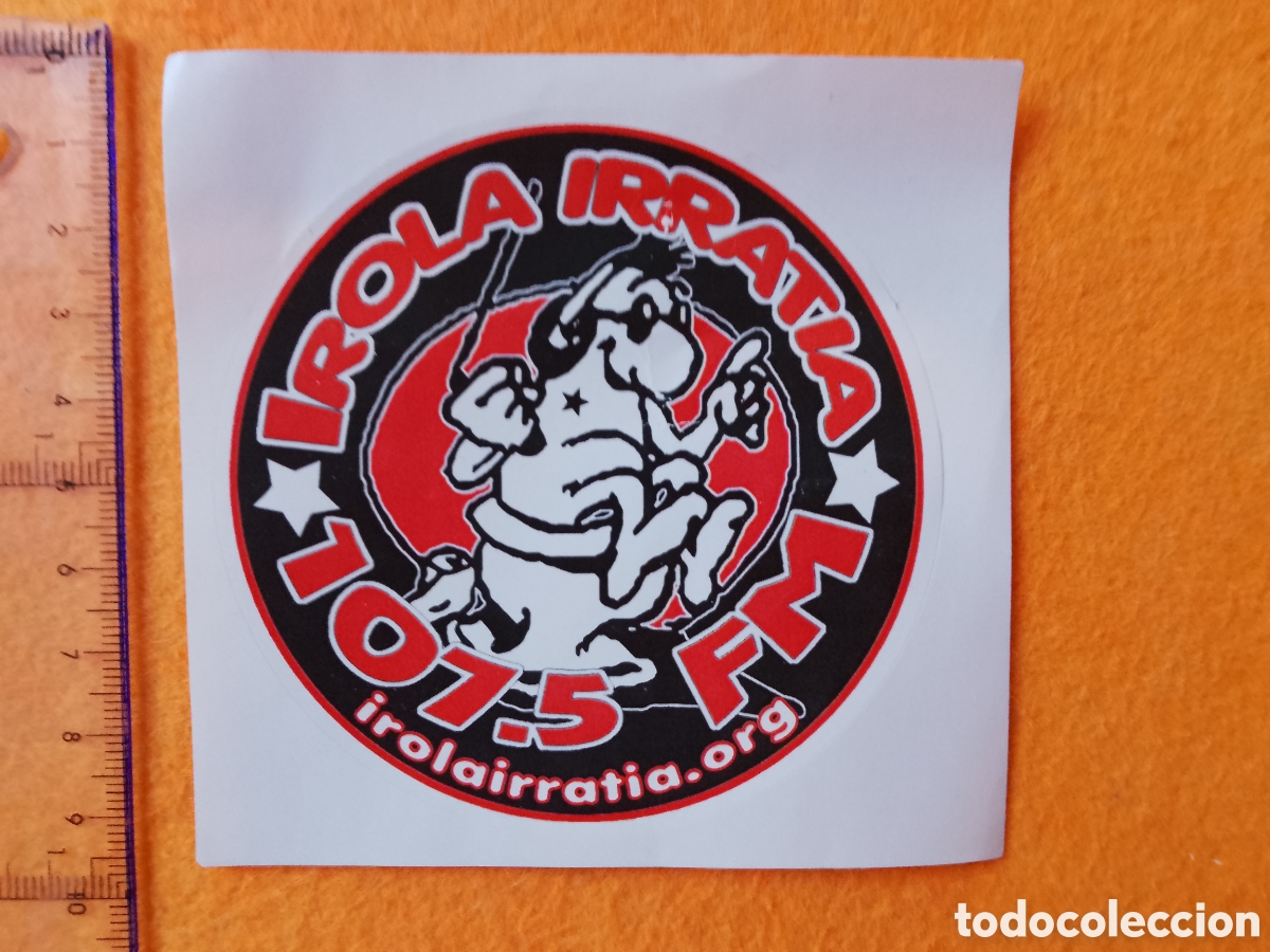 Adesivi di collezione: IROLA IRRATIA 107.5 FM - RADIO - STICKER