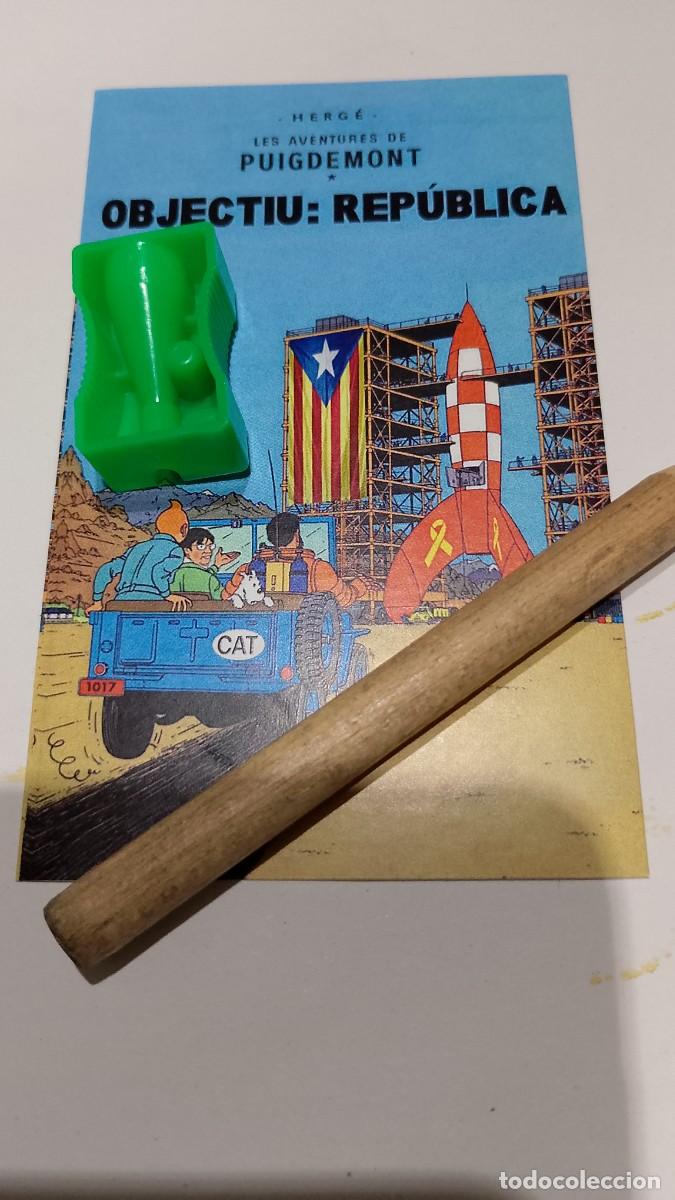Pegatinas de colecci&oacute;n: Pegatina Politica Tint&iacute;n en Catalunya con Puigdemont