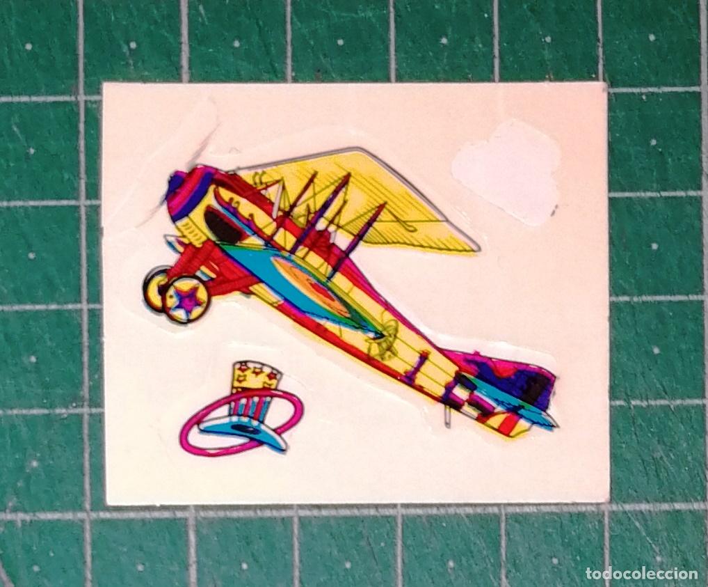 Autocollants de collection: PEGATINA ADHESIVO. BOLLYCAO. AVI&Oacute;N, BIPLANO. CROMOLOCOMOCI&Oacute;N. - Tr&eacute;bol, 1985