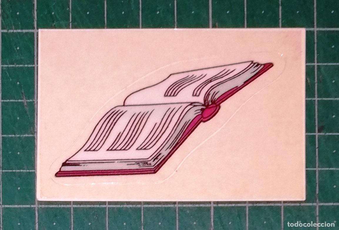 Pegatinas de colecci&oacute;n: PEGATINA ADHESIVO CROMO. LA BELLA Y LA BESTIA. DISNEY. N&ordm; 135. LIBRO. - Panini