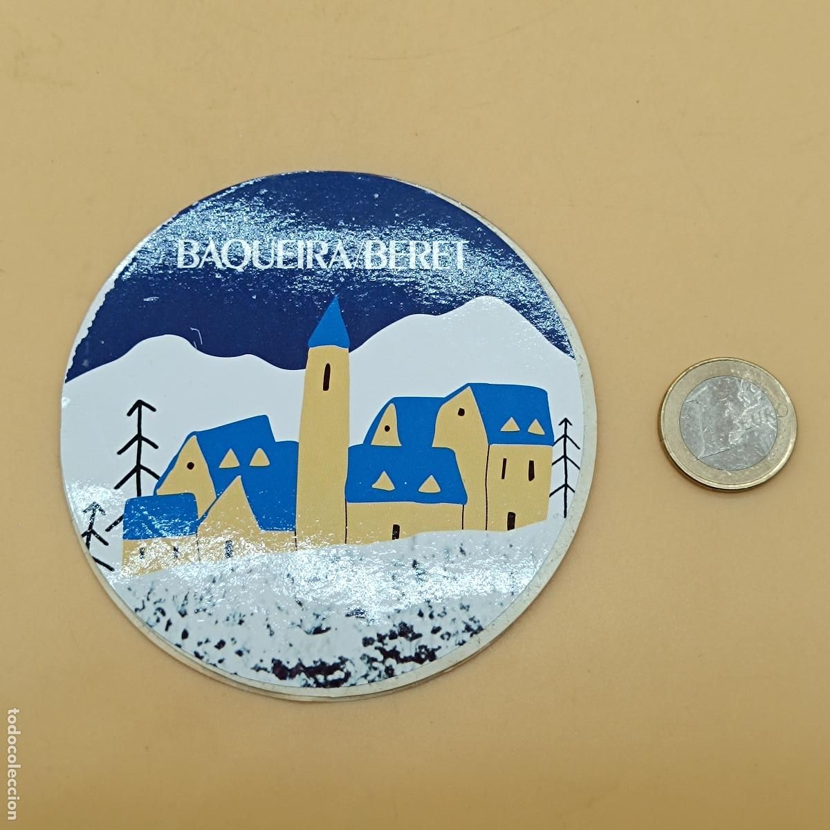 Sammlung von Aufklebern: PEGATINA SIN PEGAR BAQUEIRA BERET.
