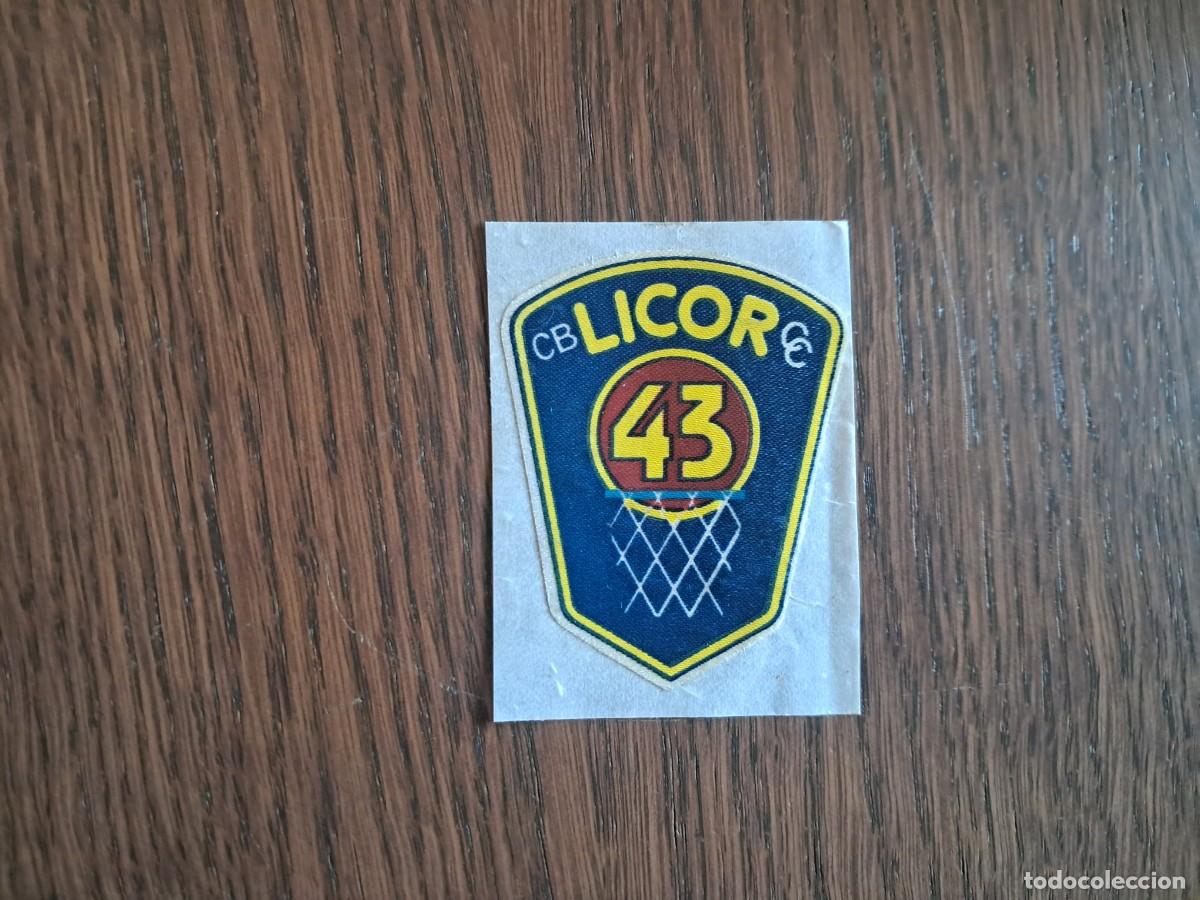 Pegatinas de colecci&oacute;n: pegatina de publicidad, deportes, basket, baloncesto. Licor 43.